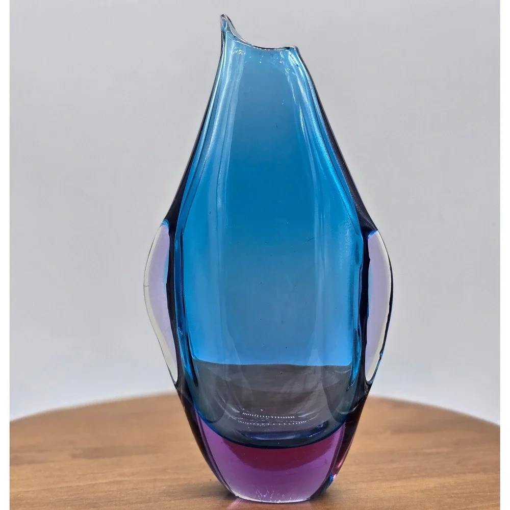 Art Glass Vase Mid Century Modern Penguin‎ Murano-Style Design